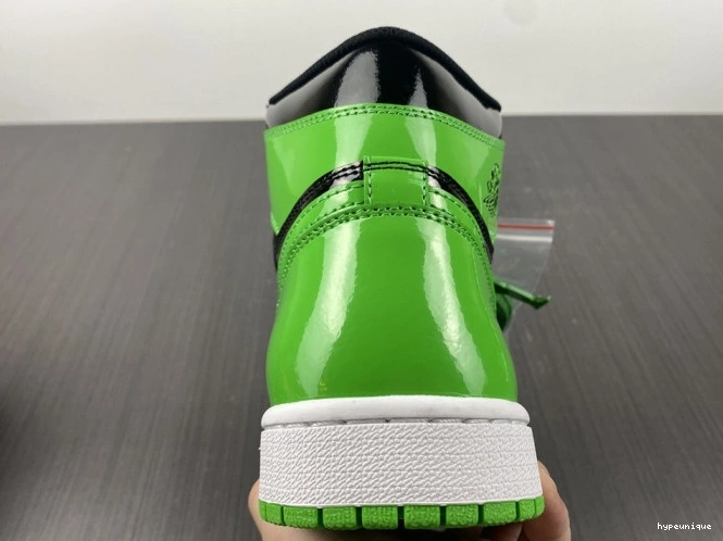HYPE 555088-030 1 Jordan High Air Green OG Pine 0723